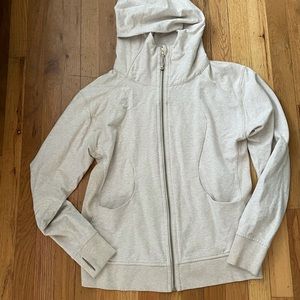 Like new classic scuba hoodie.